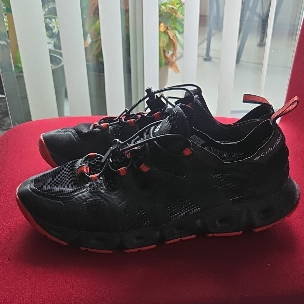 Columbia Supervent III Trail Running Shoes Size 8